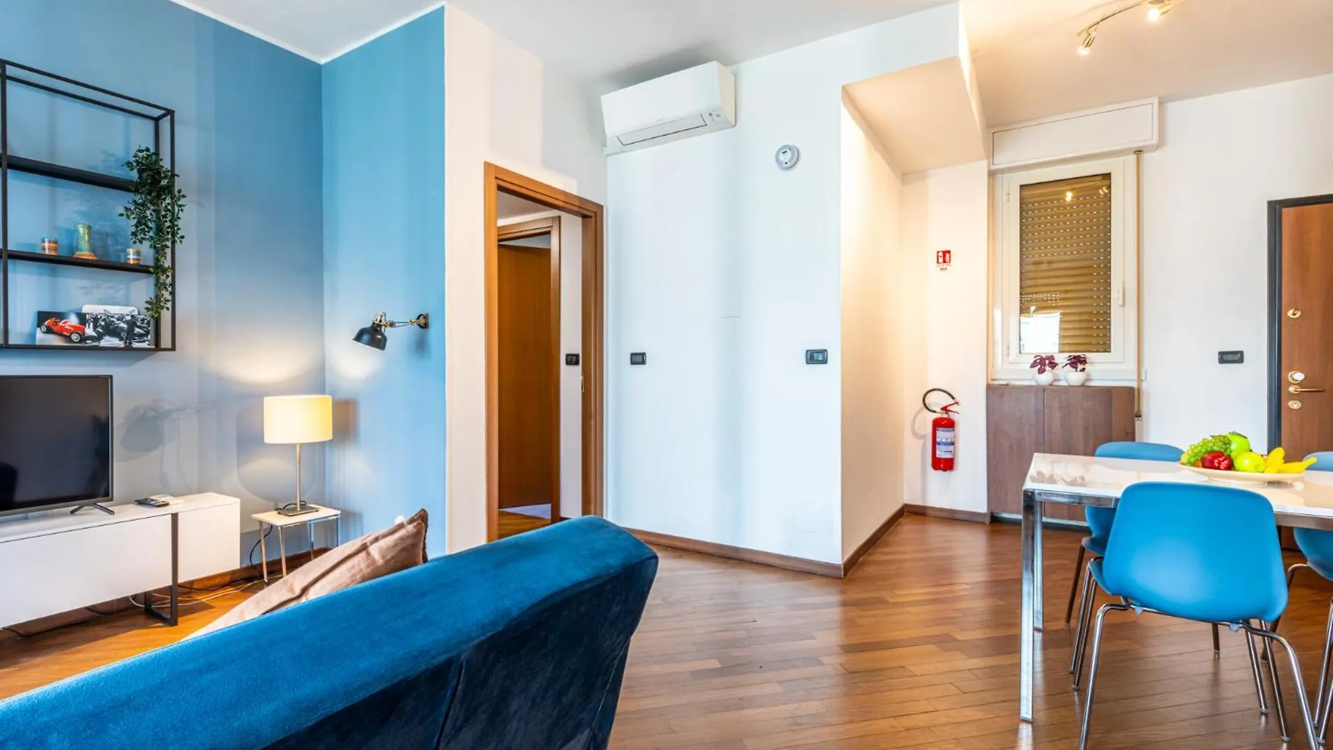 Porta Nuova Elegance & Comfort Near Corso Como Milan Apartment