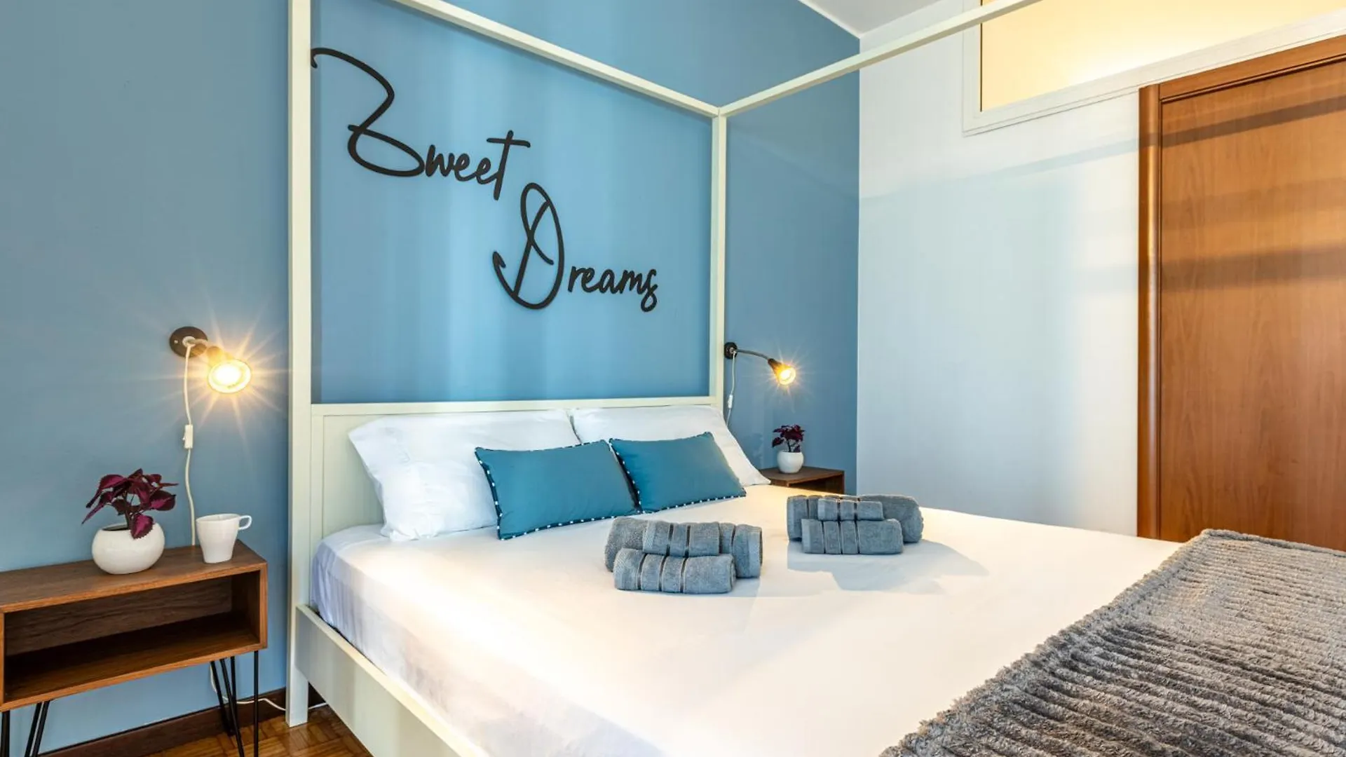 Porta Nuova Elegance & Comfort Near Corso Como Milan 0*,  Italy