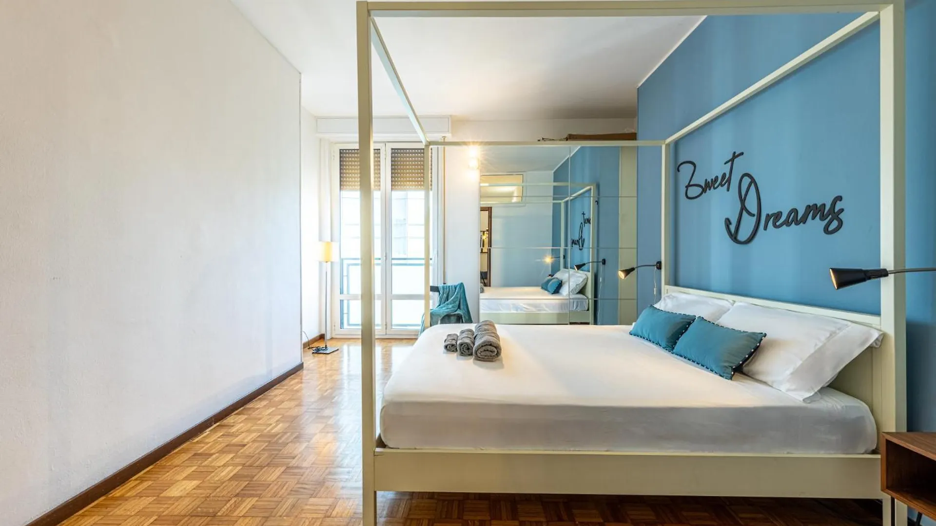Apartment Porta Nuova Elegance & Comfort Near Corso Como Milan