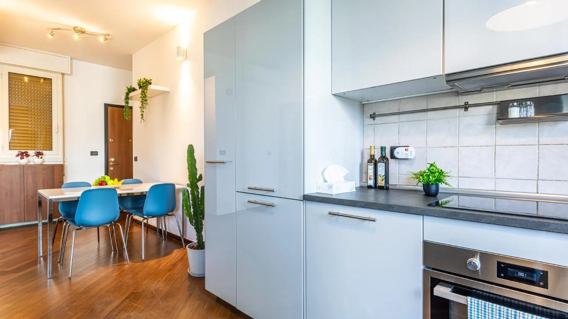 Porta Nuova Elegance & Comfort Near Corso Como Milan Apartment